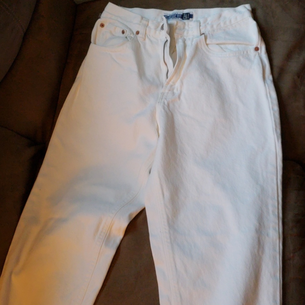 GAP women's white denim pants
